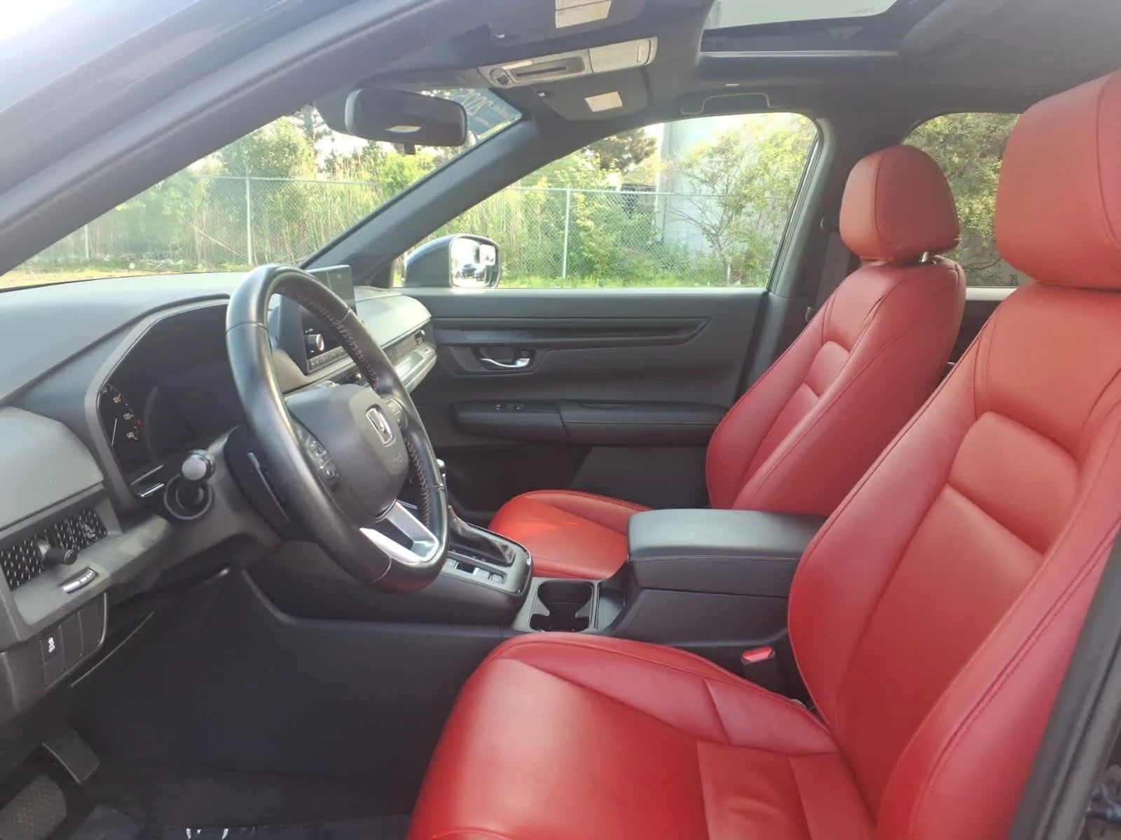 2025 Honda CR-V Sport - Photo 17