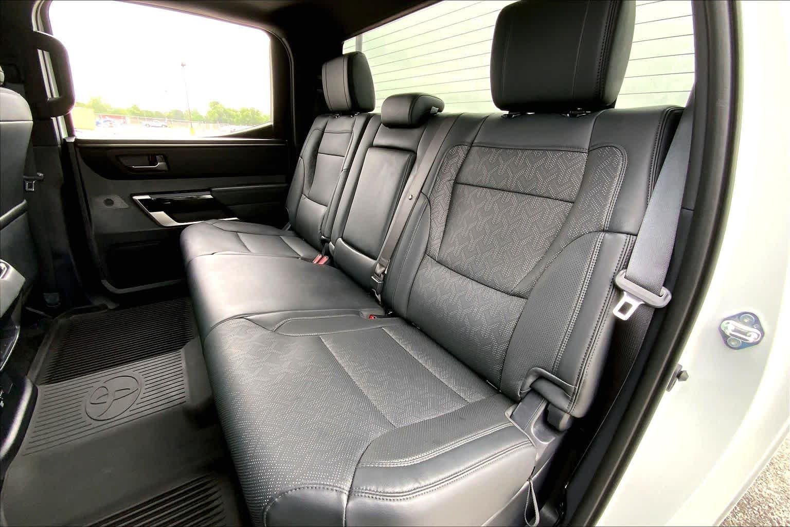 Used 2025 Ice Cap Toyota Limited image 20