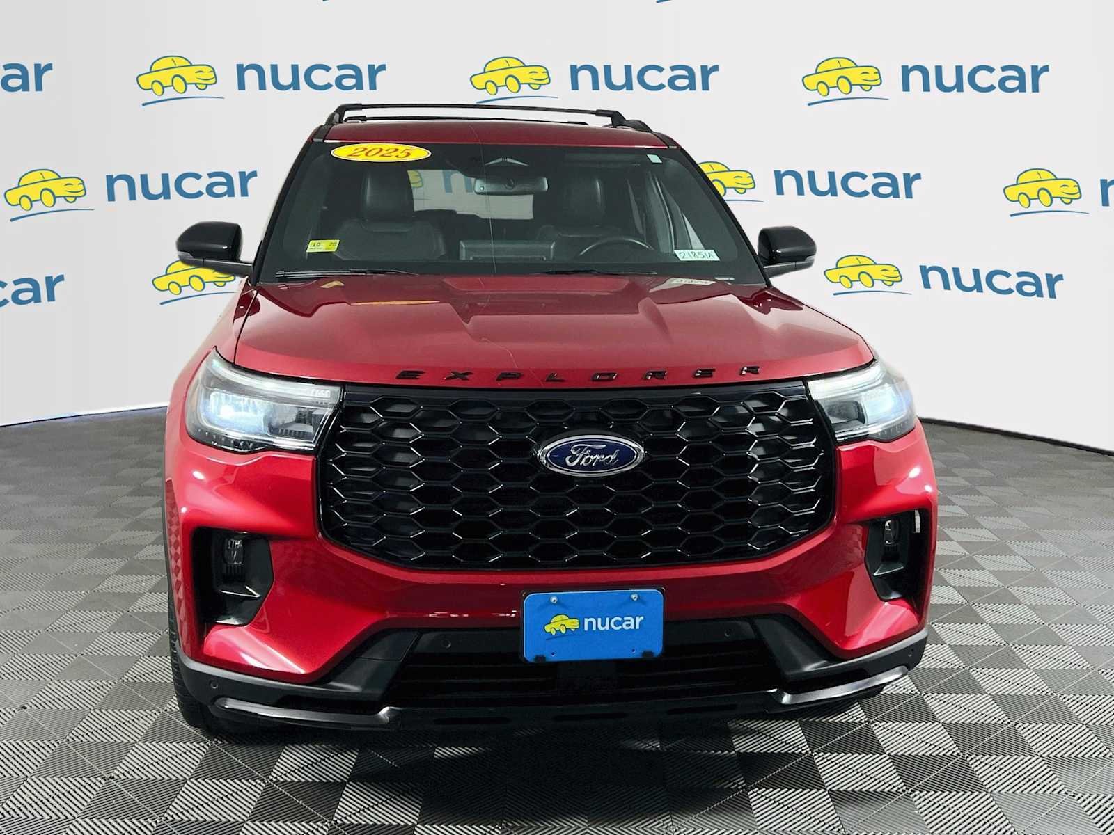 Used 2025 Rapid Red Metallic Tinted Clearcoat Ford ST-Line image 2