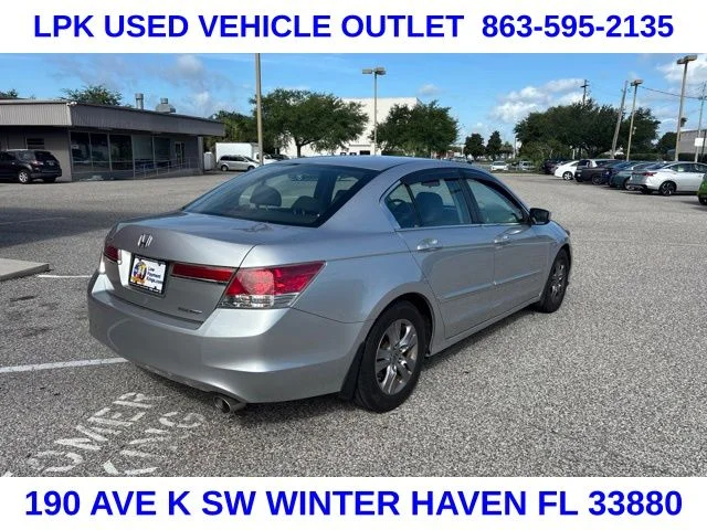 Used 2012 Silver Honda SE image 3