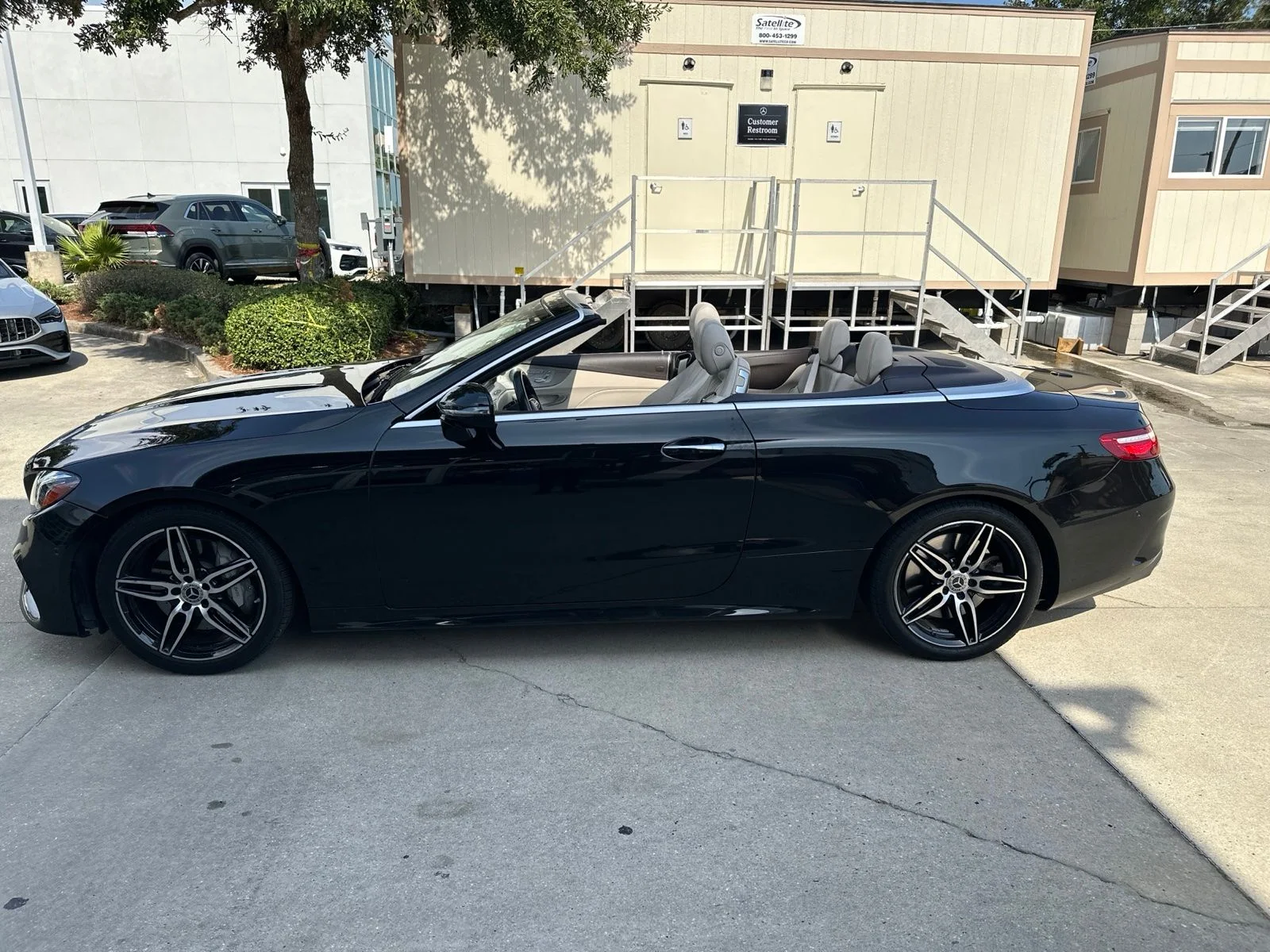 Used 2019 Black Mercedes-Benz E 450 image 17