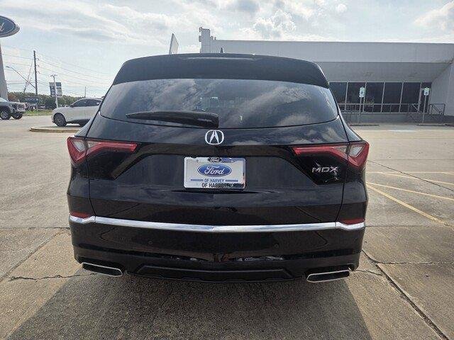 Used 2022 Majestic Black Pearl Acura Technology image 4