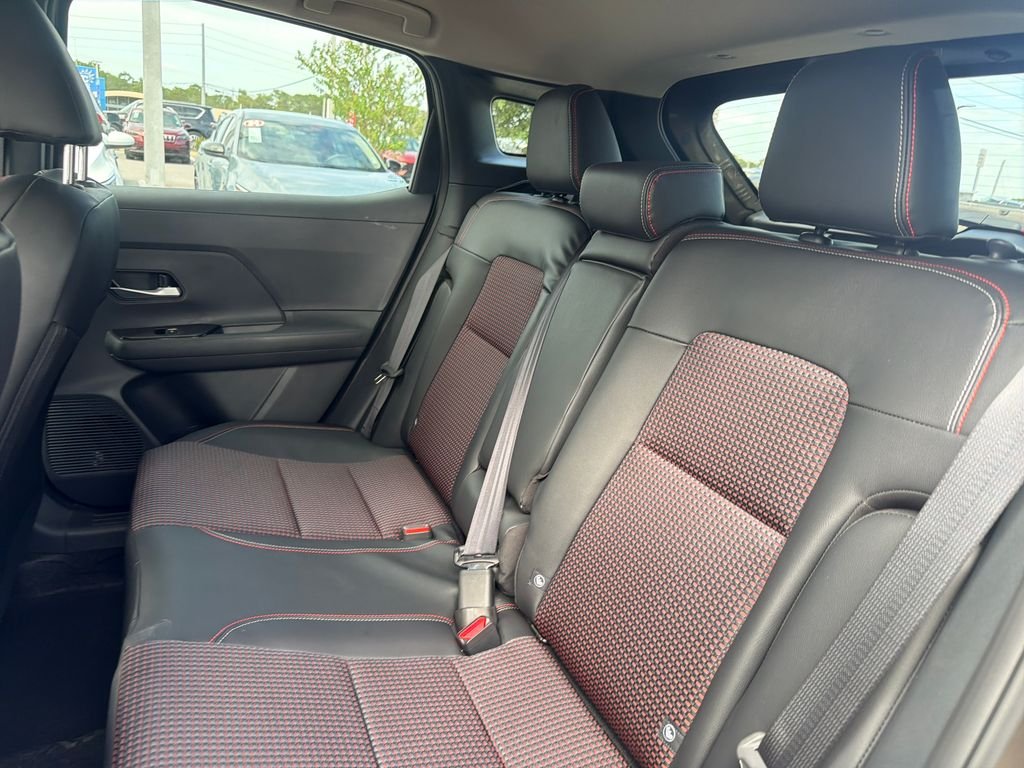 New 2026 Nissan Kicks SR 4D Sport Utility