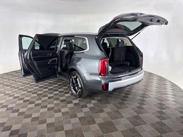 Used 2024 Gray Kia S image 18