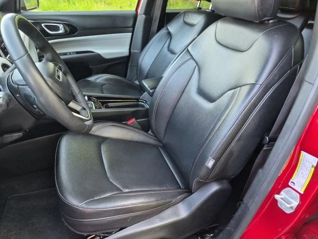 Used 2024 Red Jeep Limited image 27