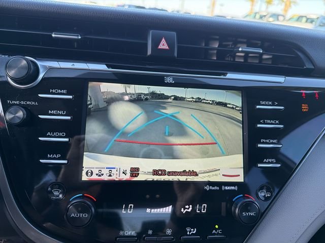 2019 Toyota Camry XLE - Photo 21