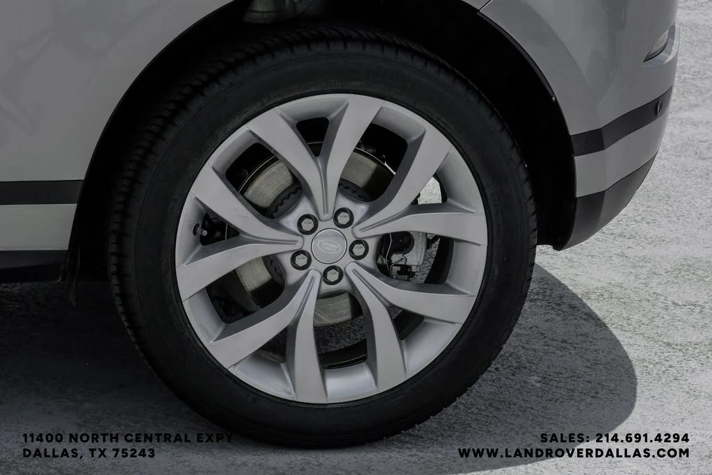 Certified Used 2022 Silver Land Rover SE image 59