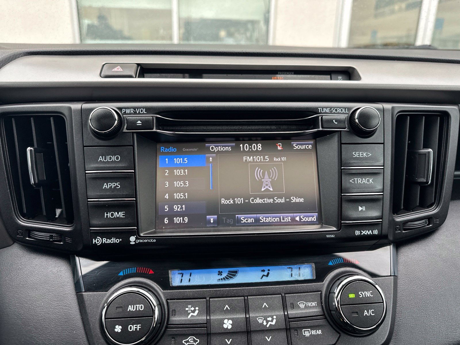 Used 2016 White Toyota XLE image 55