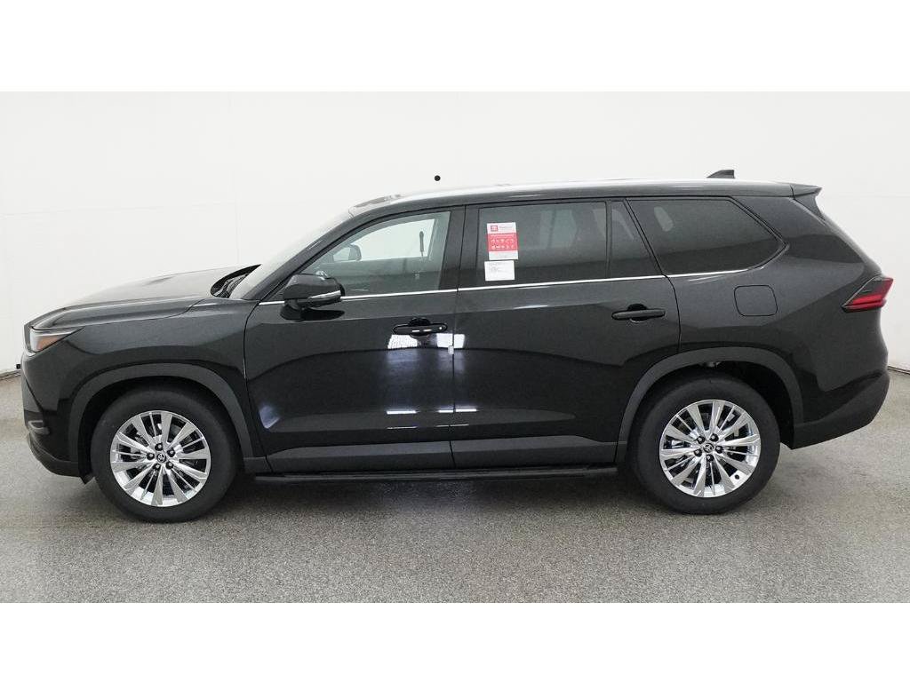 New 2026 Midnight Black Metallic Toyota Platinum image 3