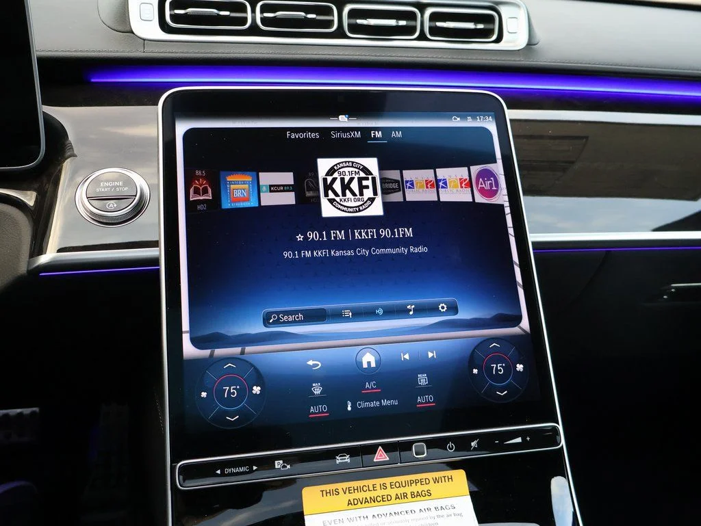 New 2026 Black Mercedes-Benz S 580 image 23