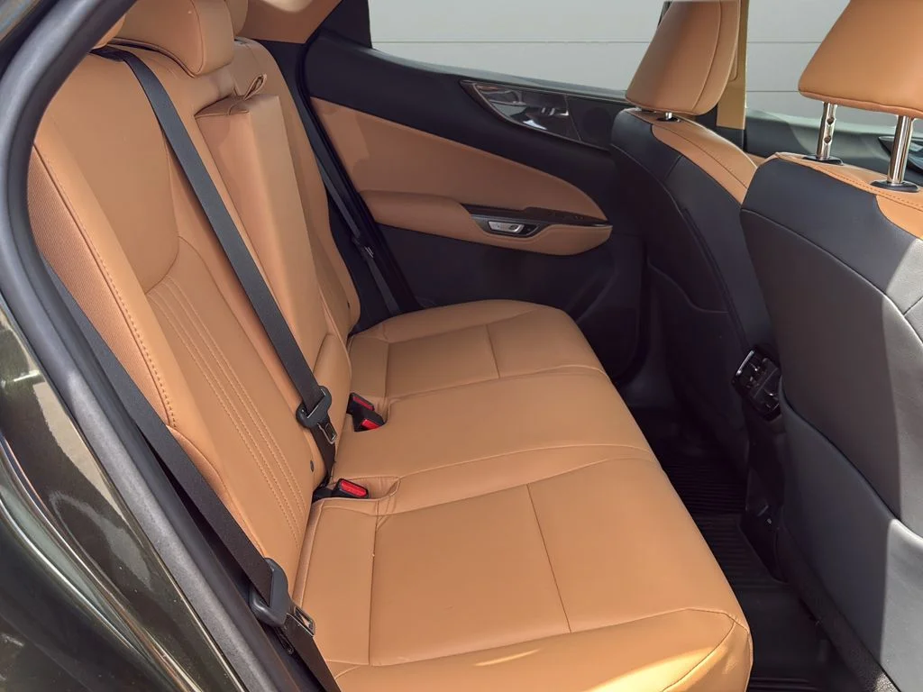 Used 2023 Green Lexus 350 Premium image 10