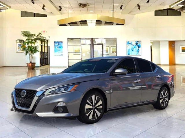 2022 Nissan Altima 2.5 SL