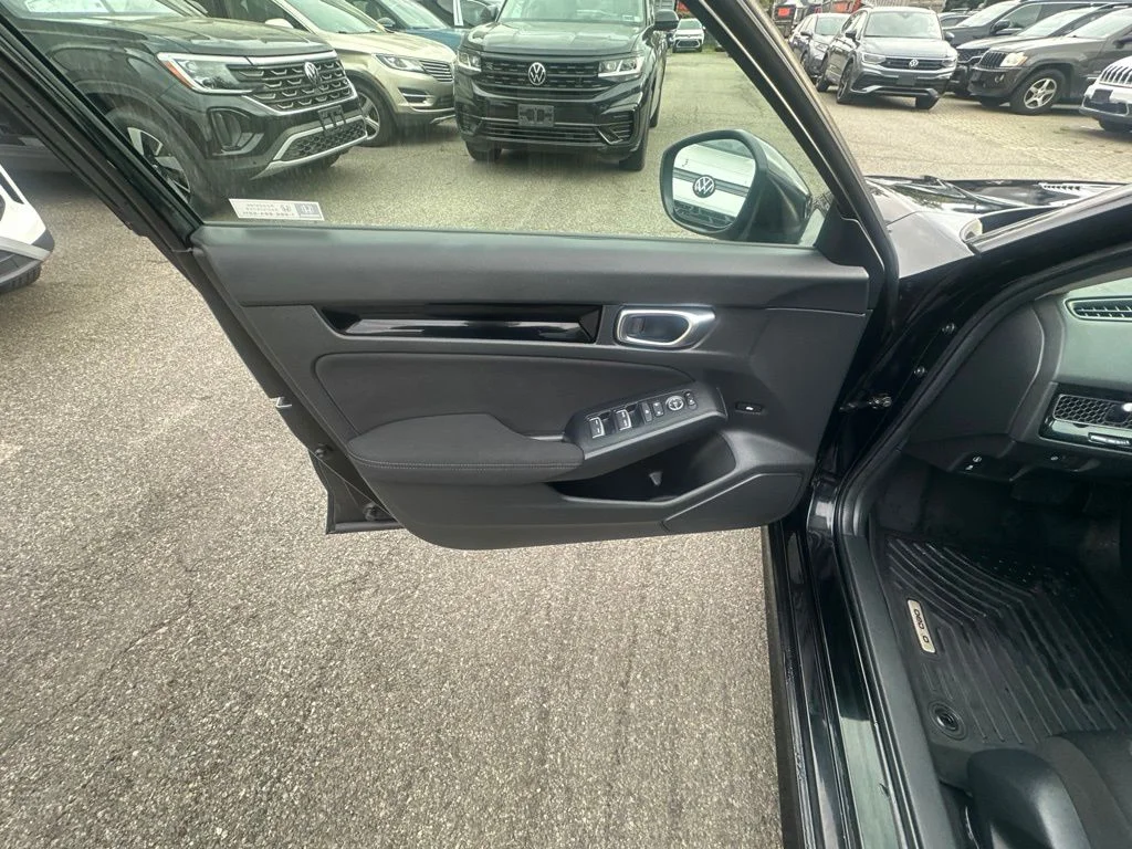Used 2024 Black Honda EX image 9