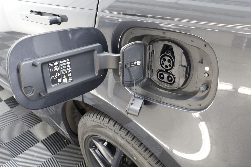 Used 2023 Gray Land Rover Autobiography image 16