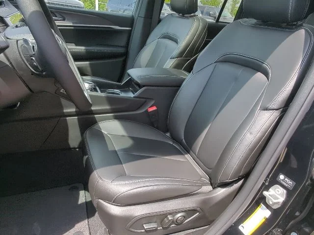 New 2026 Black Jeep Limited image 13