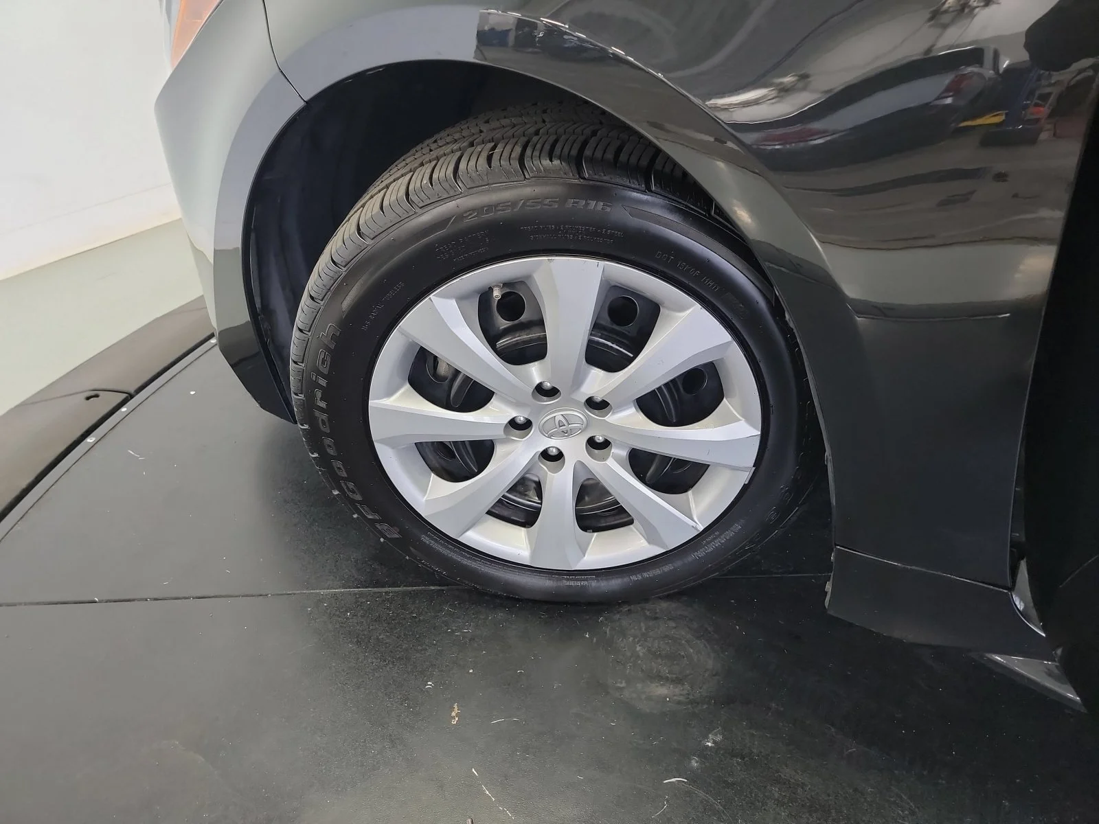 Used 2021 Black Sand Pearl Toyota LE image 28