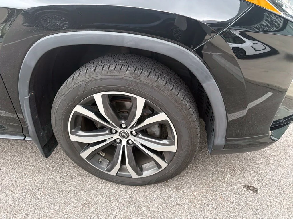 Used 2019 Obsidian Lexus 350L Luxury image 24