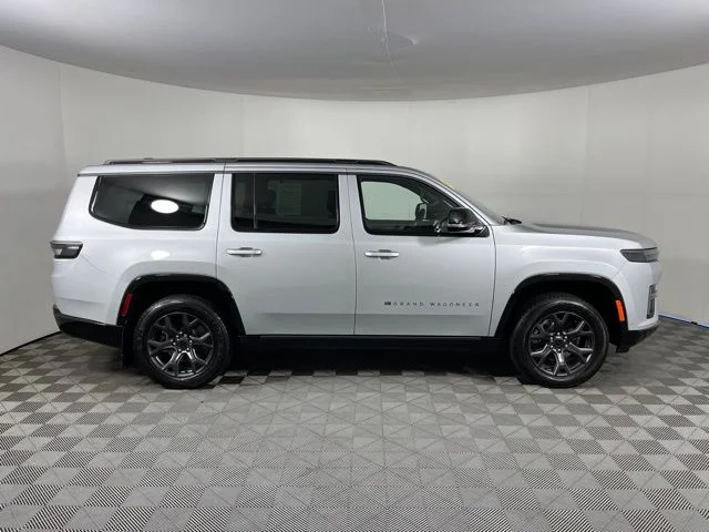 Used 2026 Silver Jeep Limited Altitude image 8