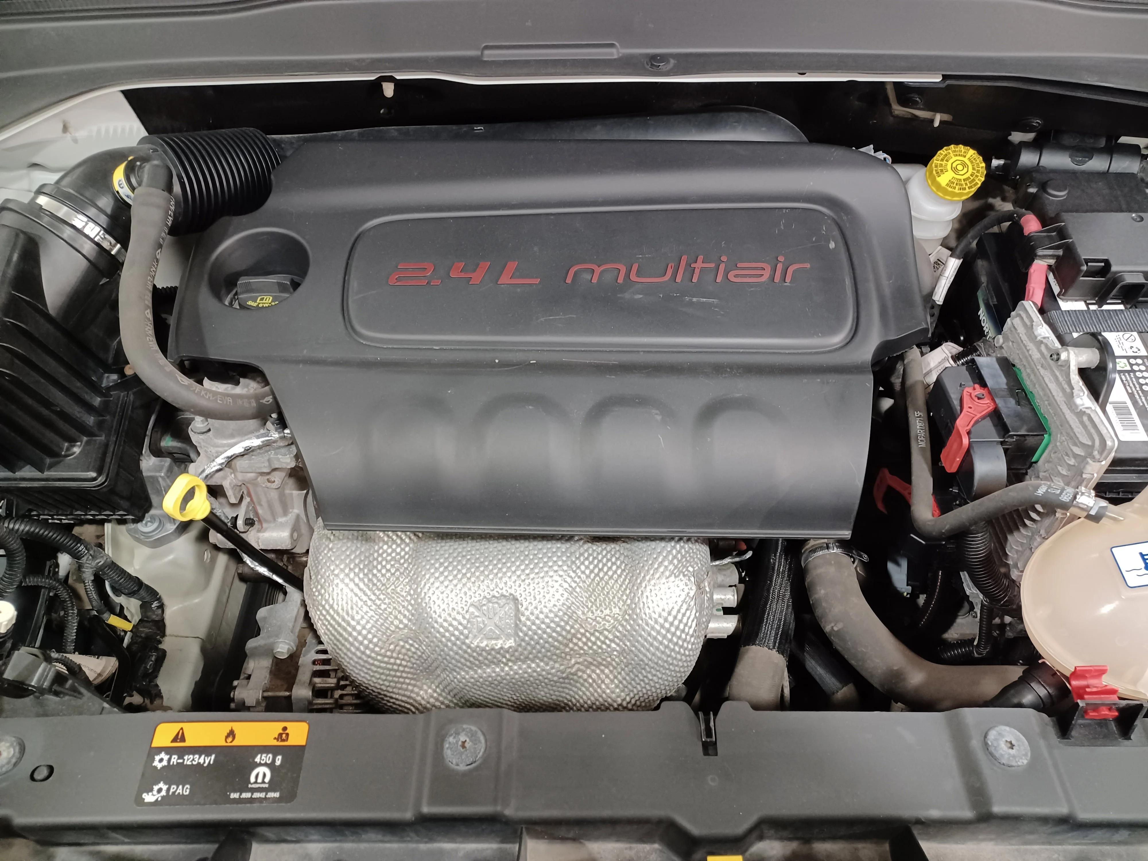 Certified Used 2016 White Jeep Sport image 6