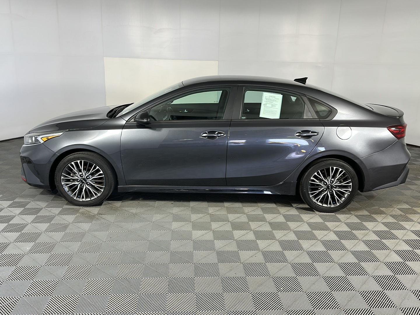 Used 2023 Gravity Gray Kia GT-Line image 7