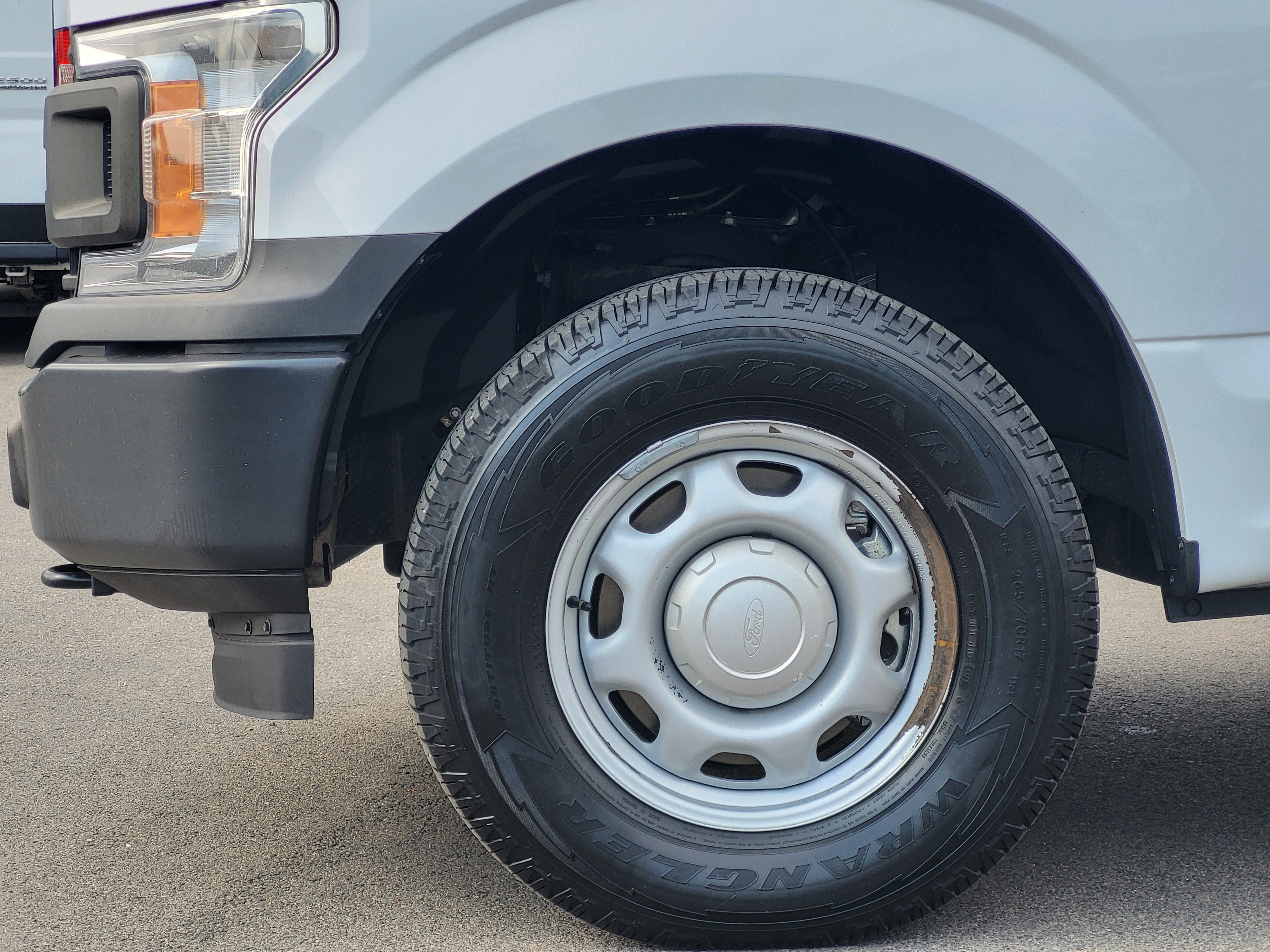2018 Ford F-150 XL - Photo 9