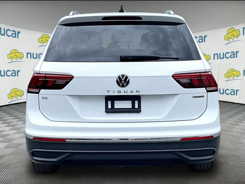 Used 2024 White Volkswagen 2.0T SE image 4