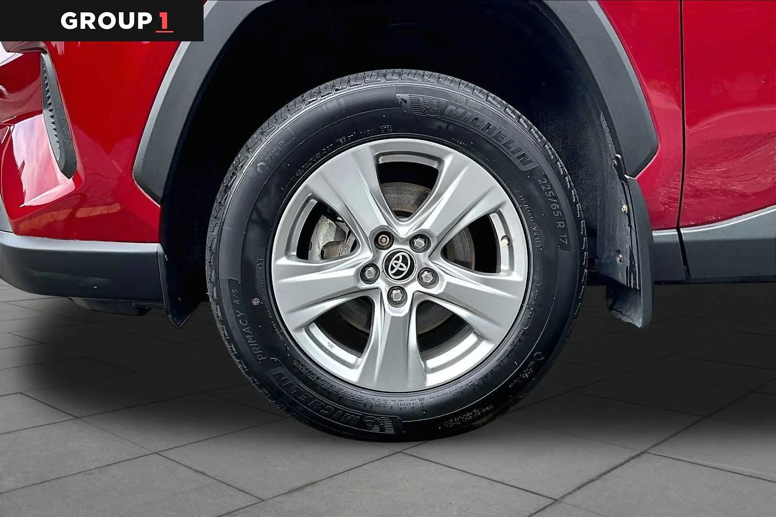 Used 2022 Ruby Flare Pearl Toyota XLE image 11