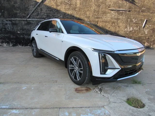 2025 Cadillac LYRIQ Luxury 1 - Photo 13