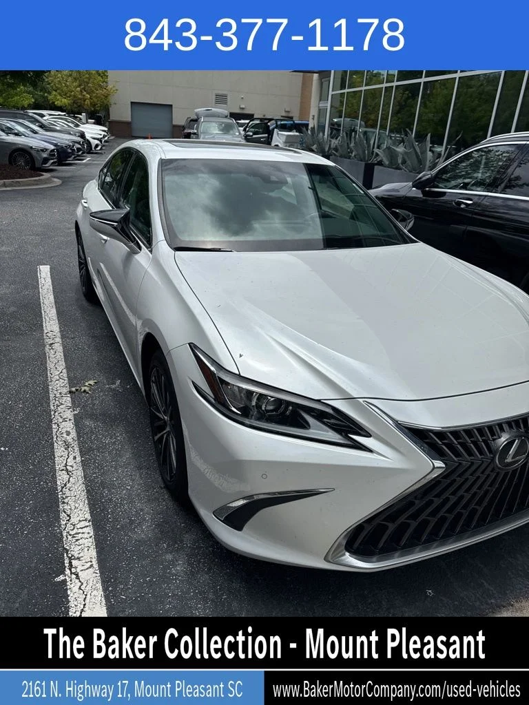 2023 Lexus ES 350 350's photo