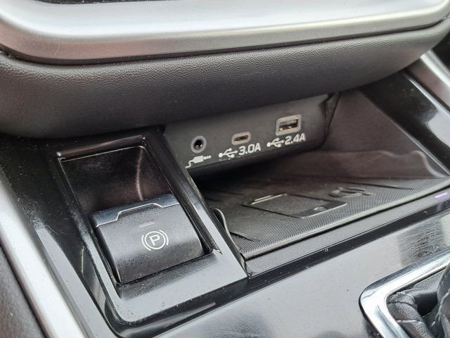 Used 2022 Black Subaru Touring image 16