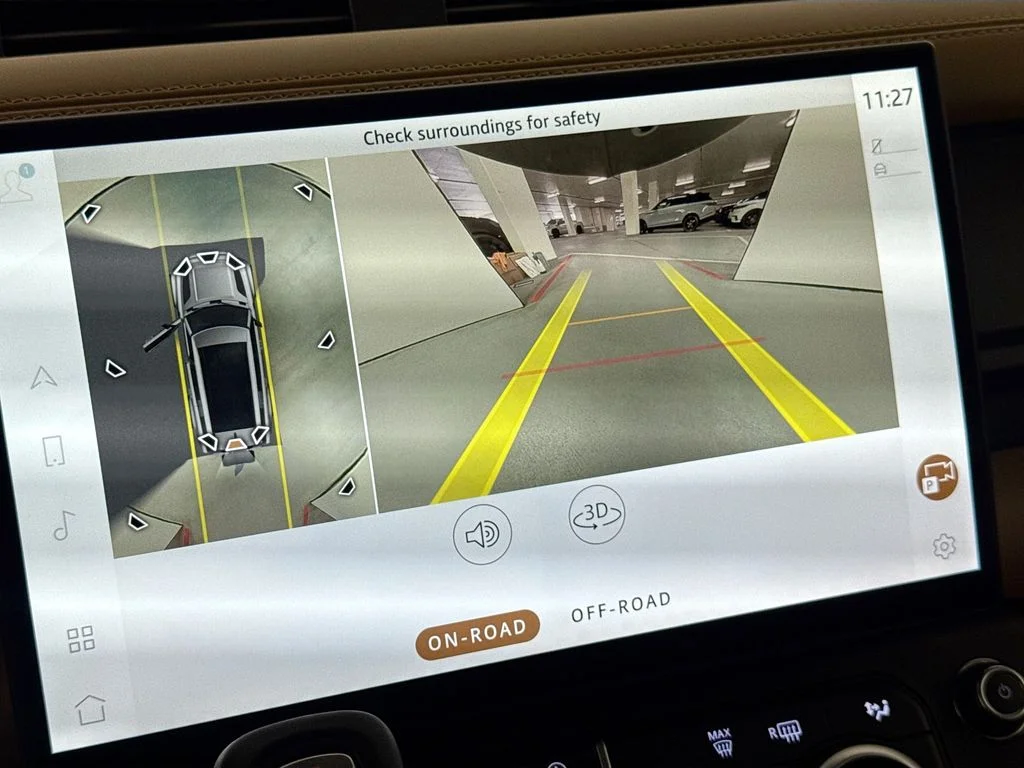 New 2026 Borasco Grey Land Rover X-Dynamic SE image 14