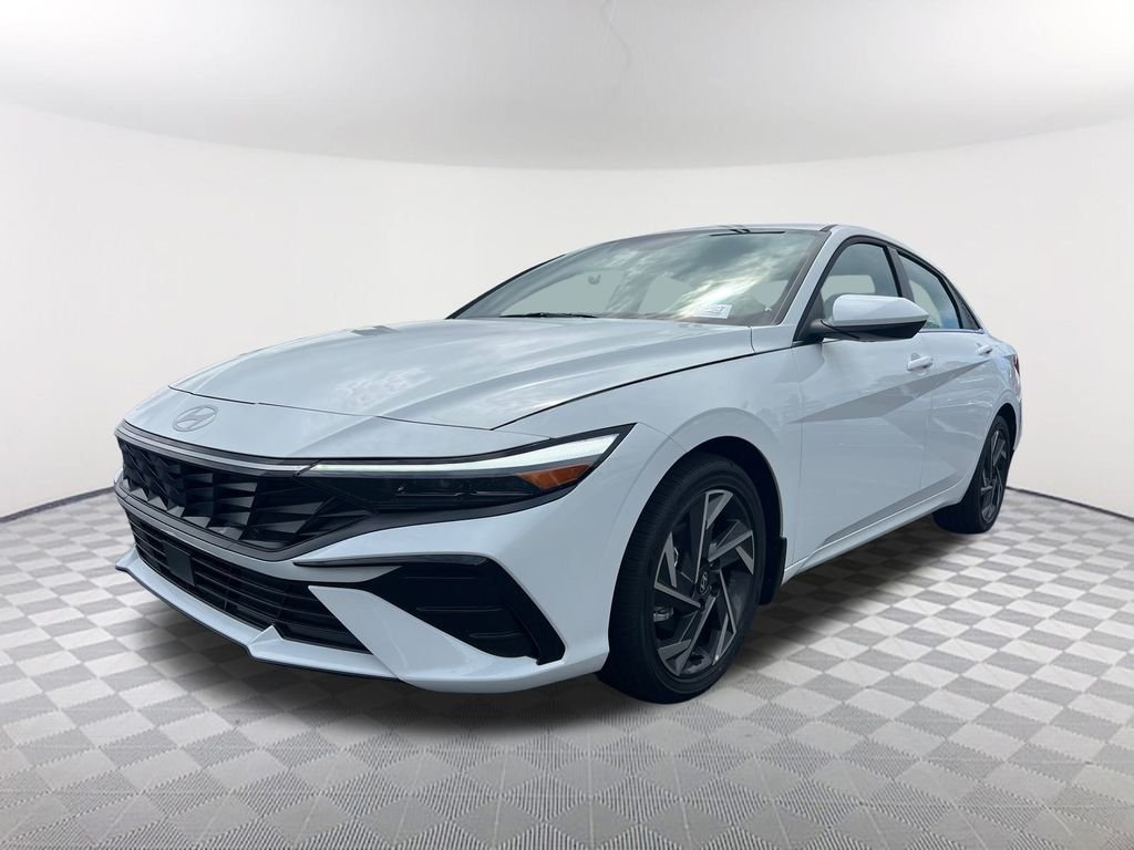 2025 Hyundai Elantra 2.0 SEL Convenience IVT's photo