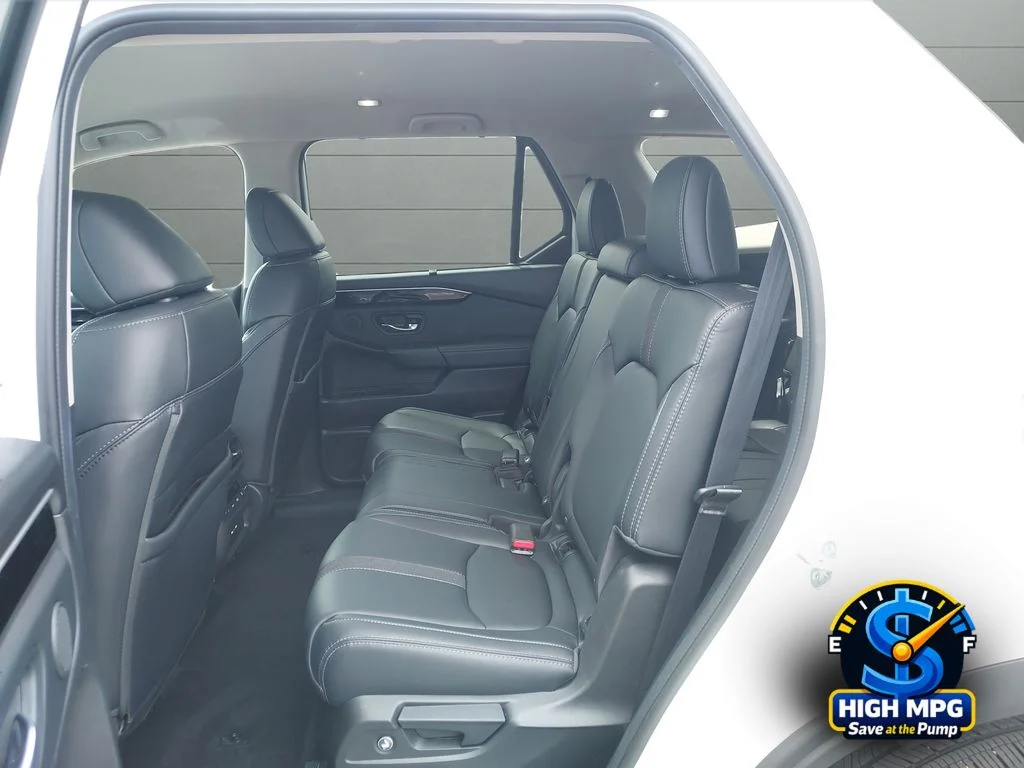 2025 Honda Pilot EX-L - Photo 20
