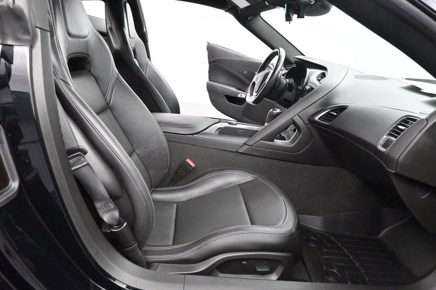Used 2019 BLACK Chevrolet 1LT image 26