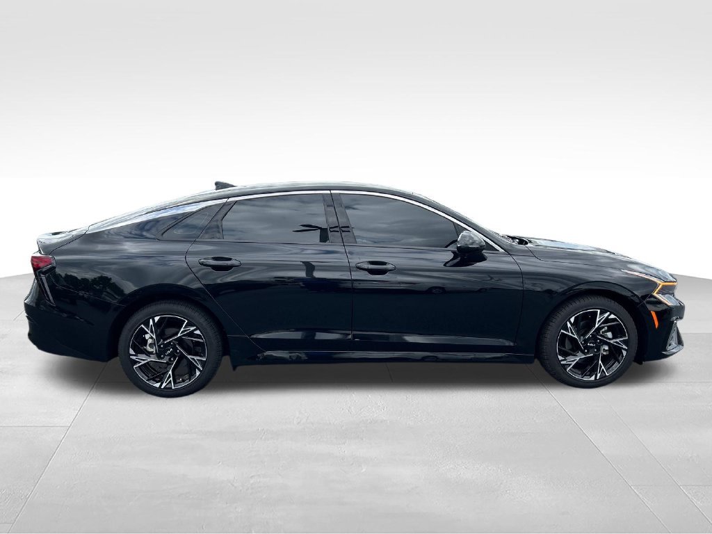 Used 2025 Black Kia GT-Line image 6