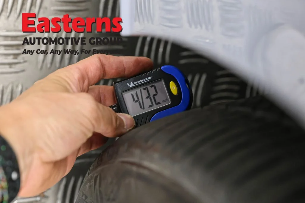 Used 2023 Gray Nissan 2.0 SR image 27