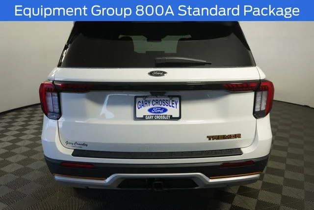 New 2026 Star White Metallic Tri-Coat Ford Tremor® image 4