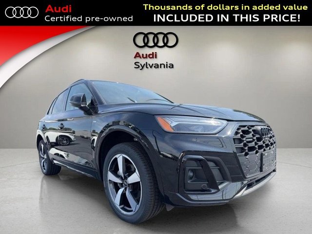 2023 Audi Q5 S line Premium Plus