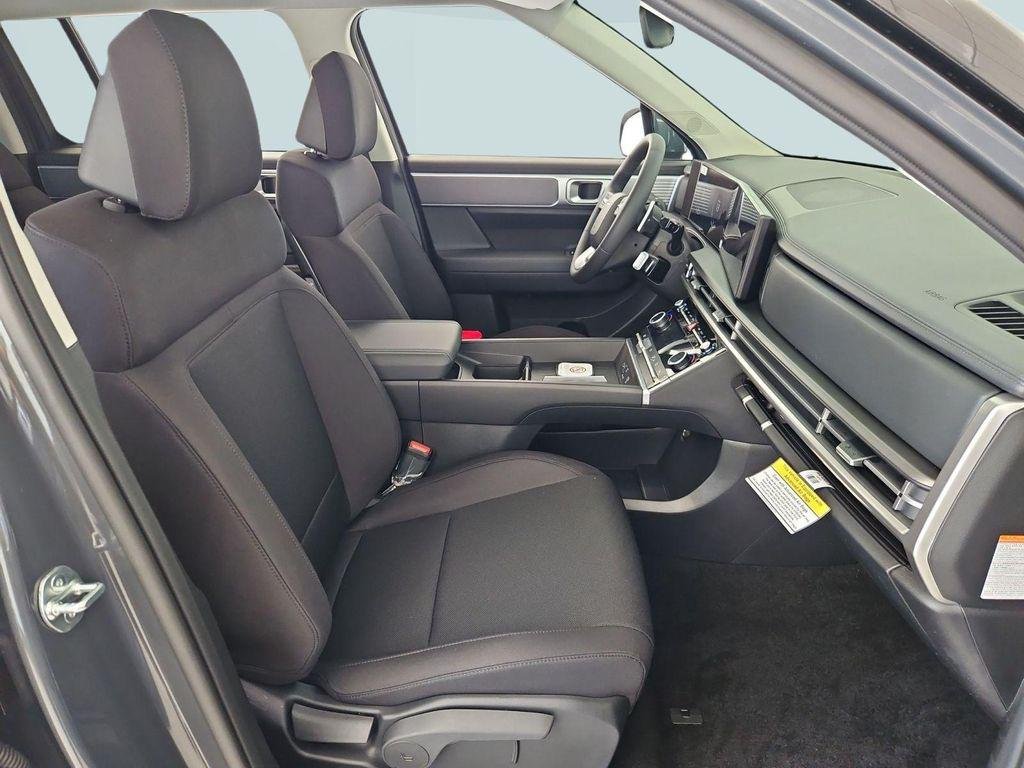 New 2026 Gray Hyundai SE image 28