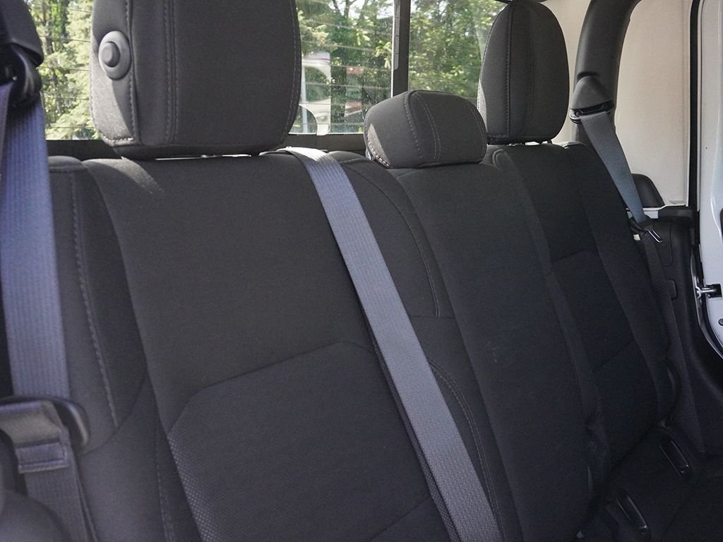 Used 2023 White Jeep Overland image 26