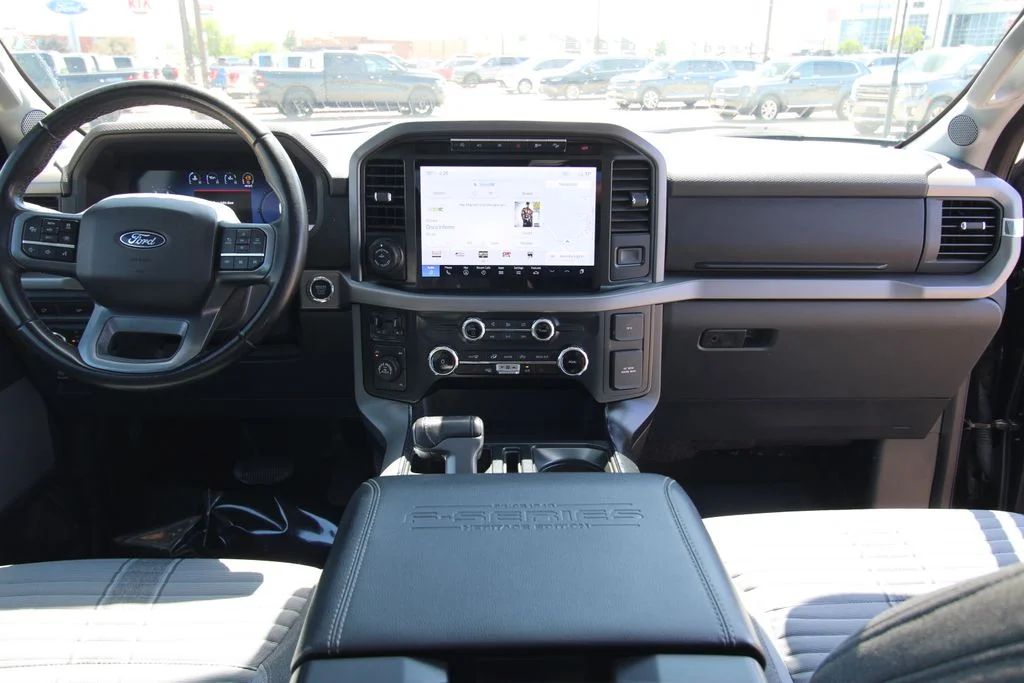 Used 2024  Ford XLT image 47