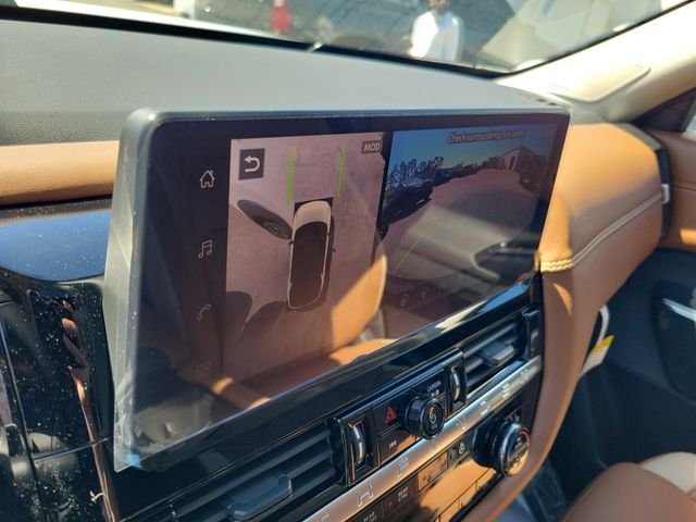 New 2026 Nissan Pathfinder Platinum