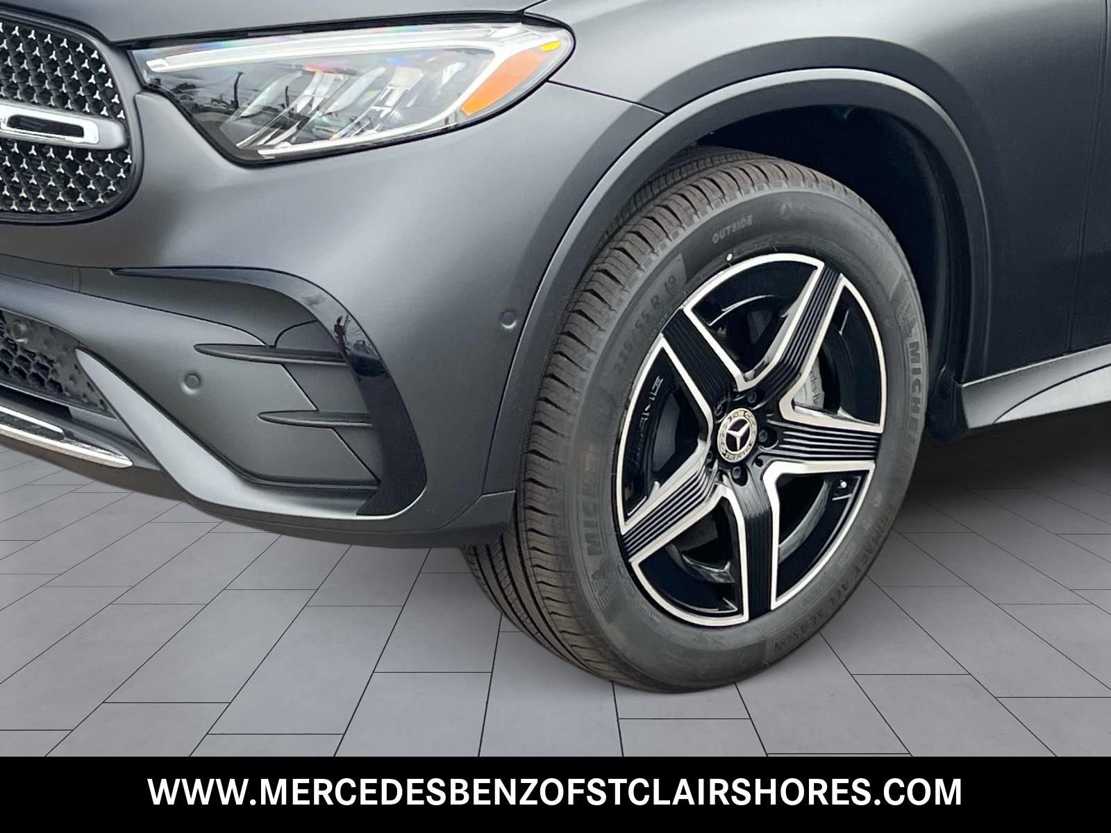 New 2026 MANUFAKTUR exclusive graphite grey magno Mercedes-Benz GLC 300 image 10