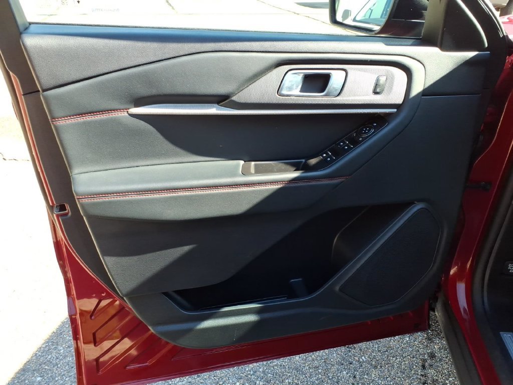 Certified Used 2025 Red Metallic Ford ST-Line image 20
