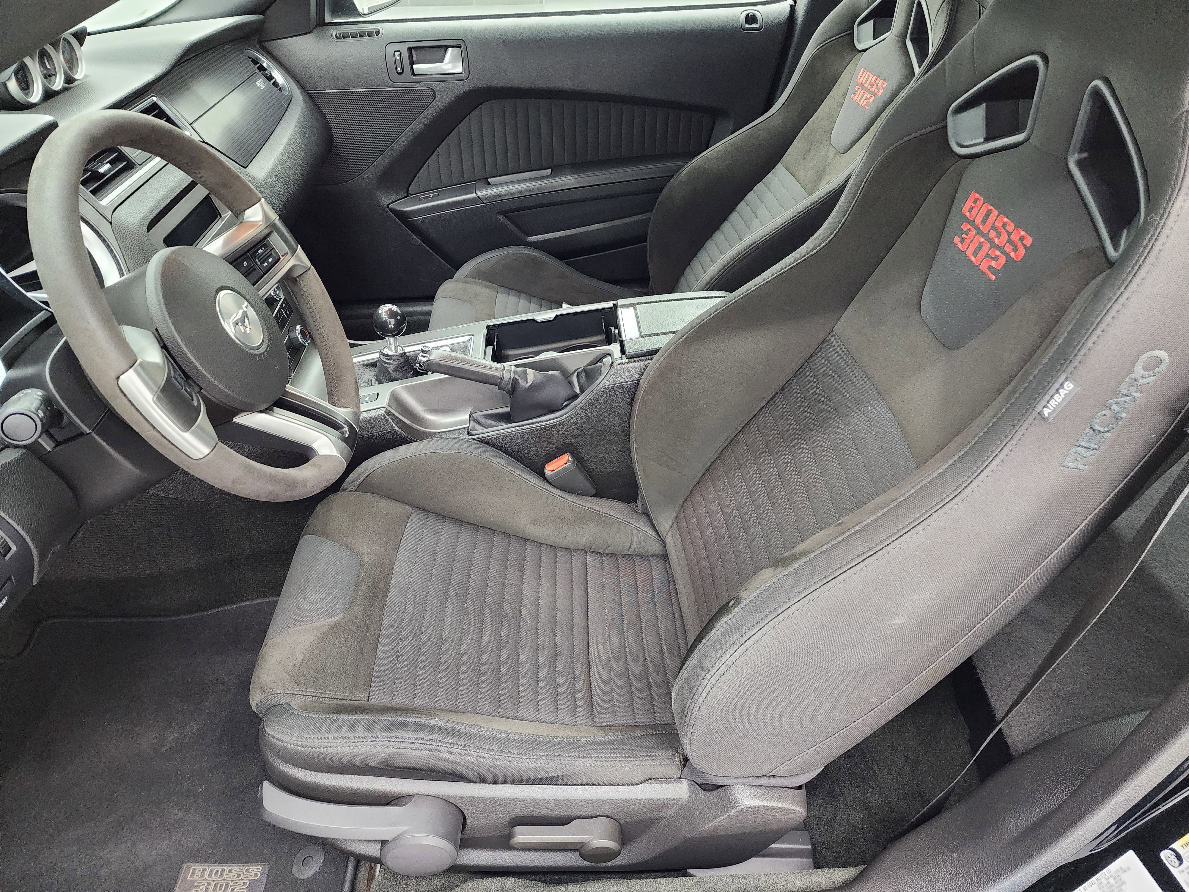 Used 2012 Black Ford Boss 302 Laguna Seca: BOSS 302-LAGUNA SECA LS 425-6 SPEED STICK-RECAROS image 8