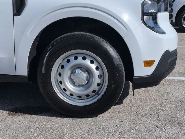New 2026 Oxford White Ford XL image 11