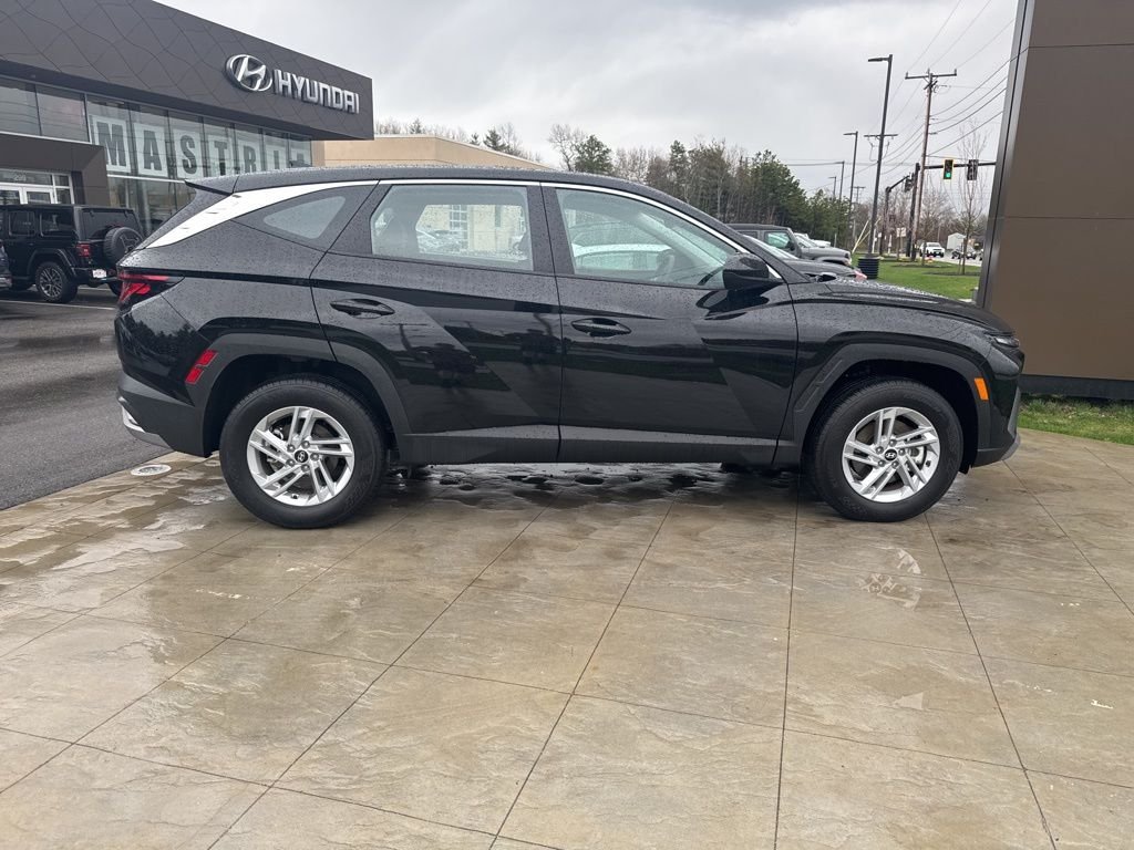 2026 Hyundai Tucson SE - Photo 8