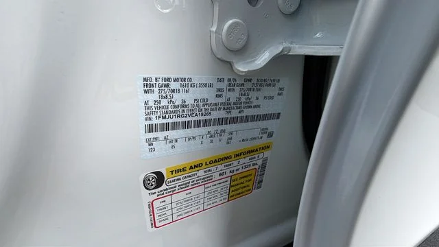 New 2027 Star White Metallic Tri-Coat Ford Tremor® image 35