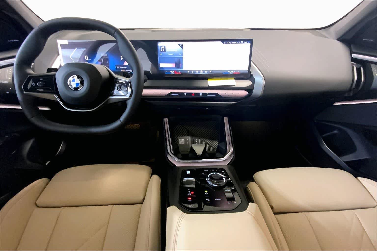 New 2026 Dark Graphite Metallic BMW 30 xDrive image 5
