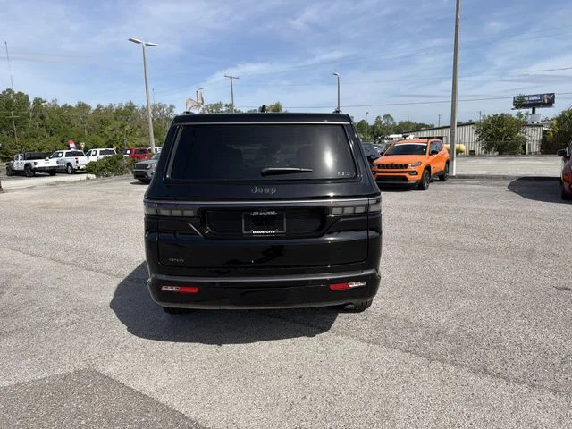 New 2026 High Gloss Black Exterior Paint Jeep Limited Reserve image 5